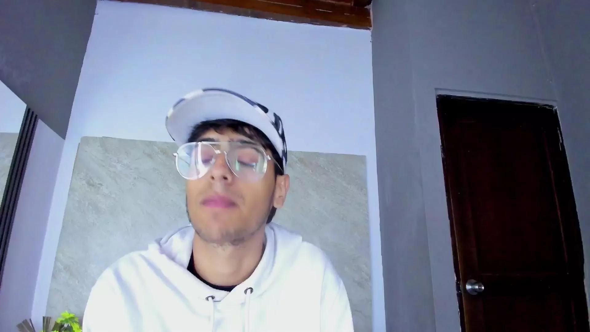 abbychad on Cam4 