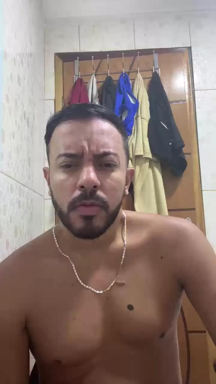 Allanzitto31 on Cam4 