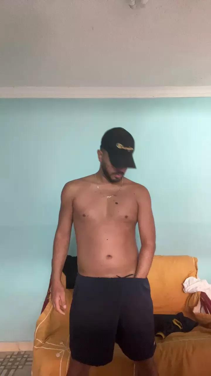 Allanzitto31 on Cam4 