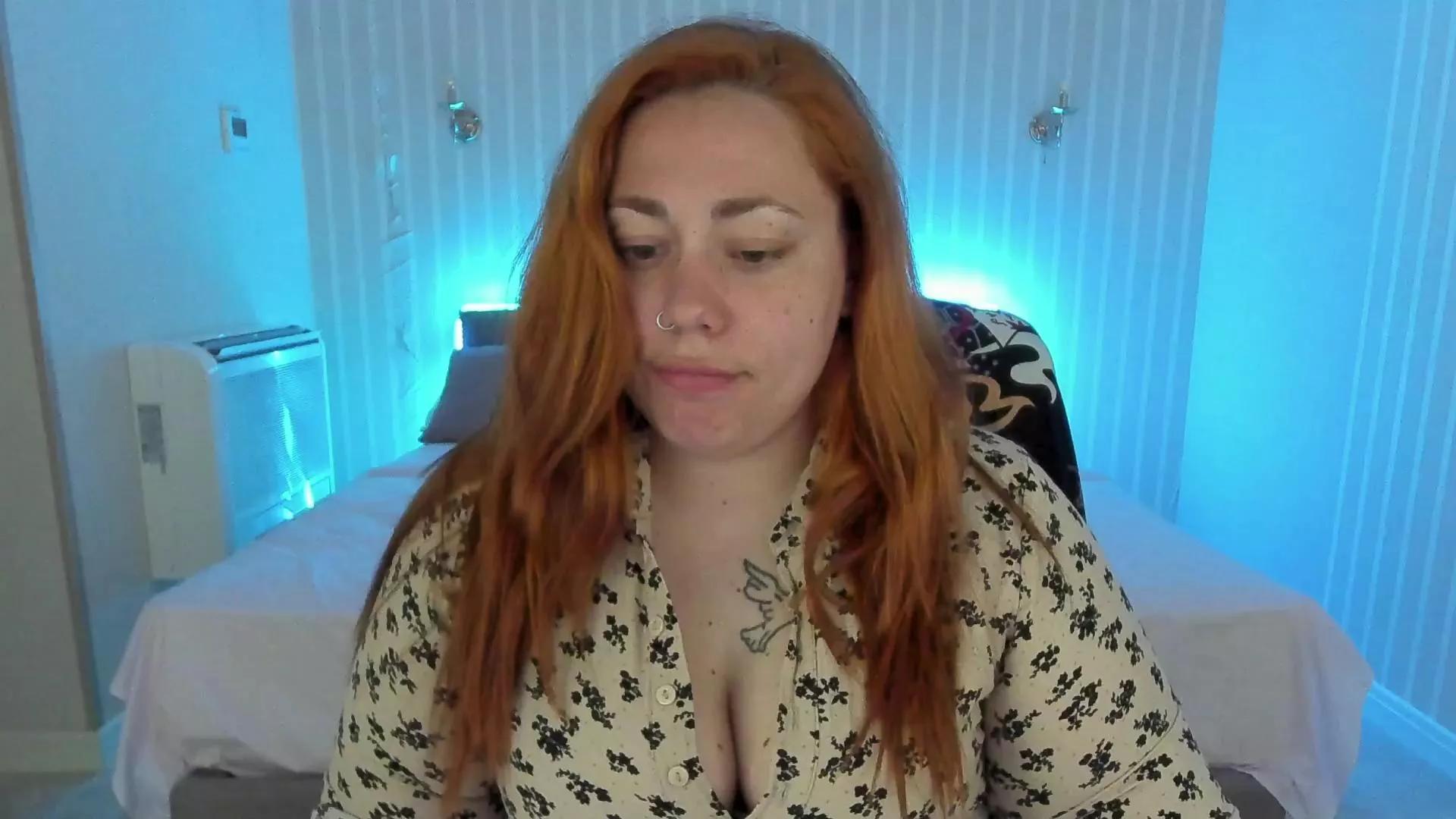 AmazonkaStar on Cam4 