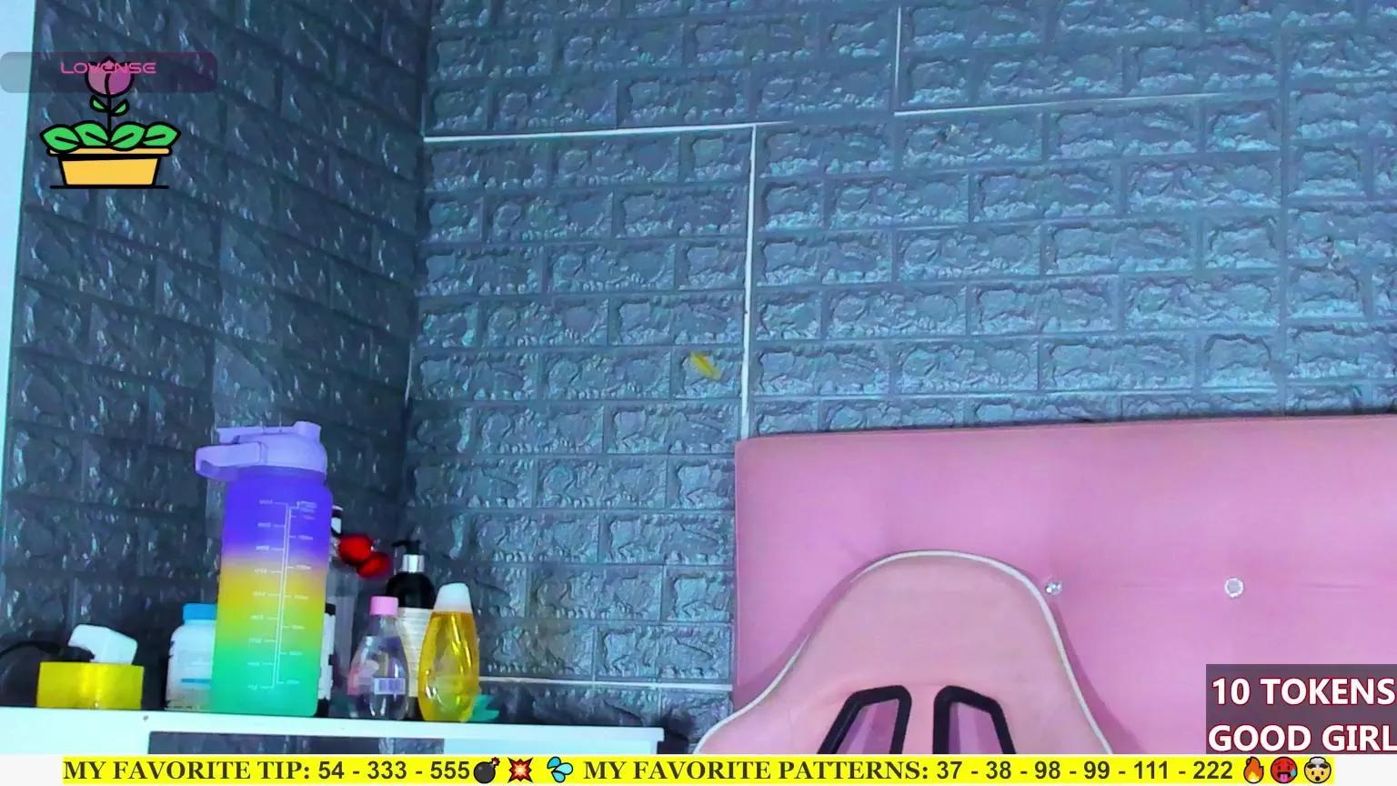 AriannaLewis on Cam4 