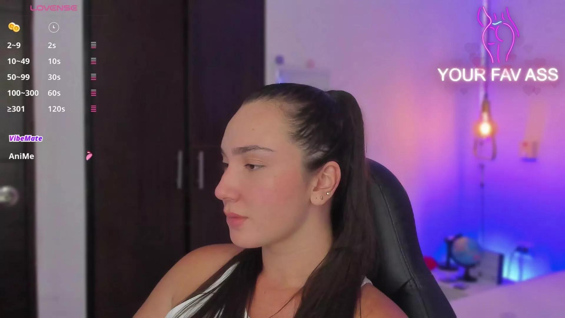 AVA__BLUE on Cam4 