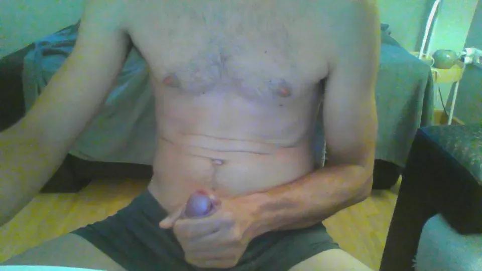 basstto444 on Cam4 