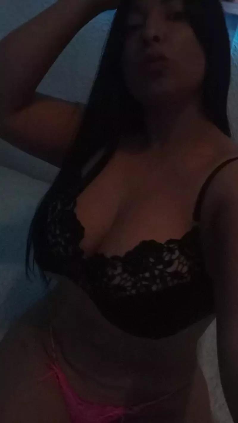 Bebeciitaaa on Cam4 