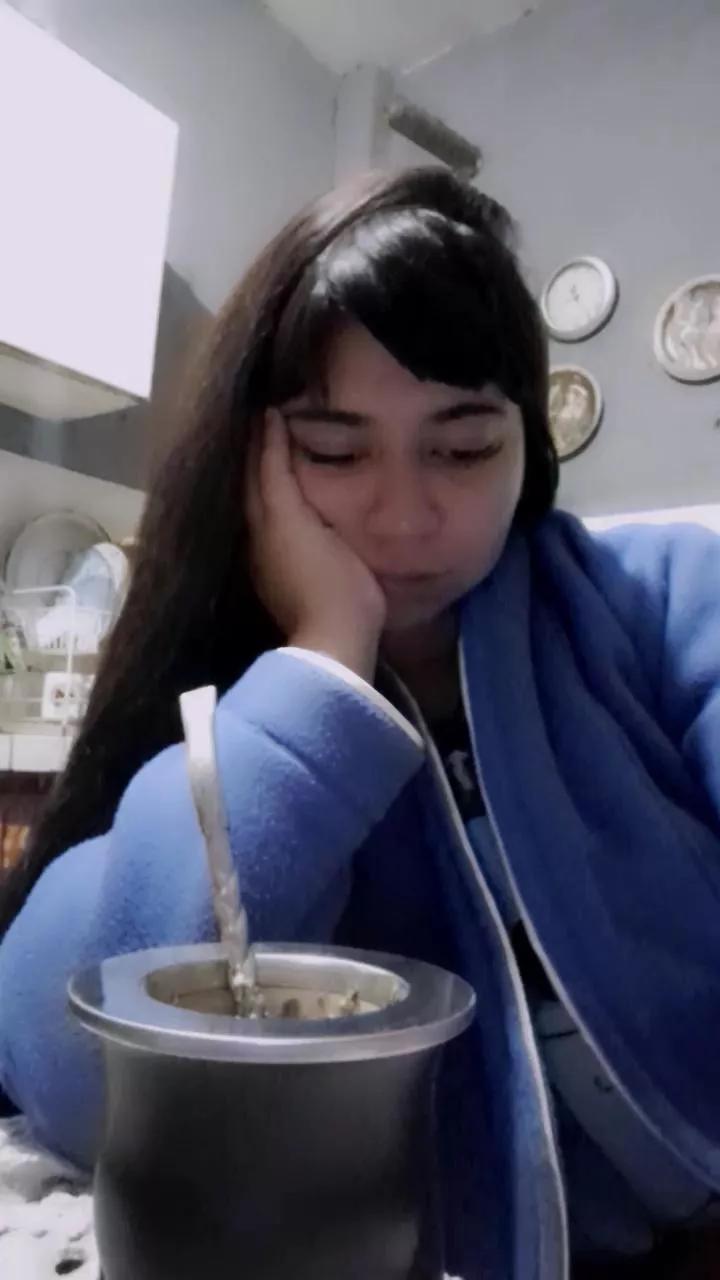 Bebijuu23 on Cam4 