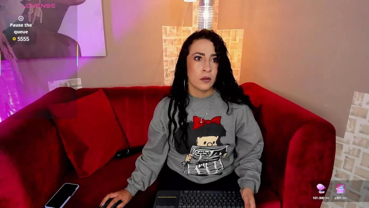 BellaWilliams on Cam4 