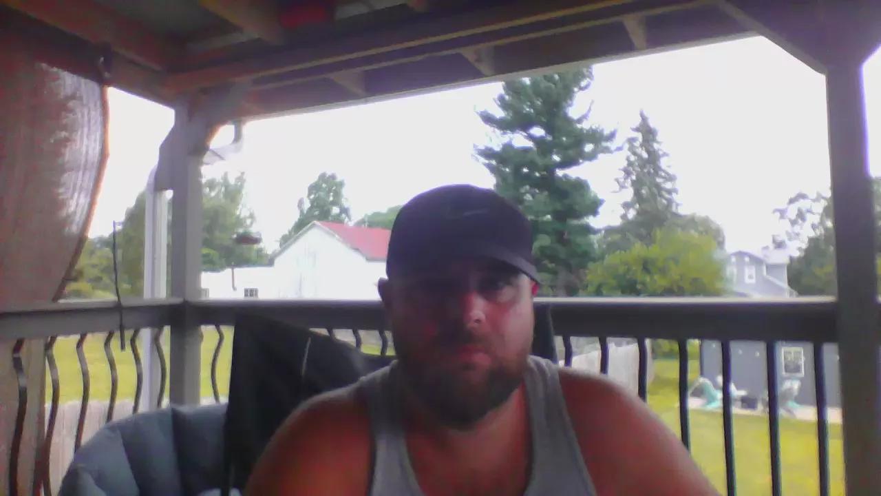 cuttdog2 on Cam4 