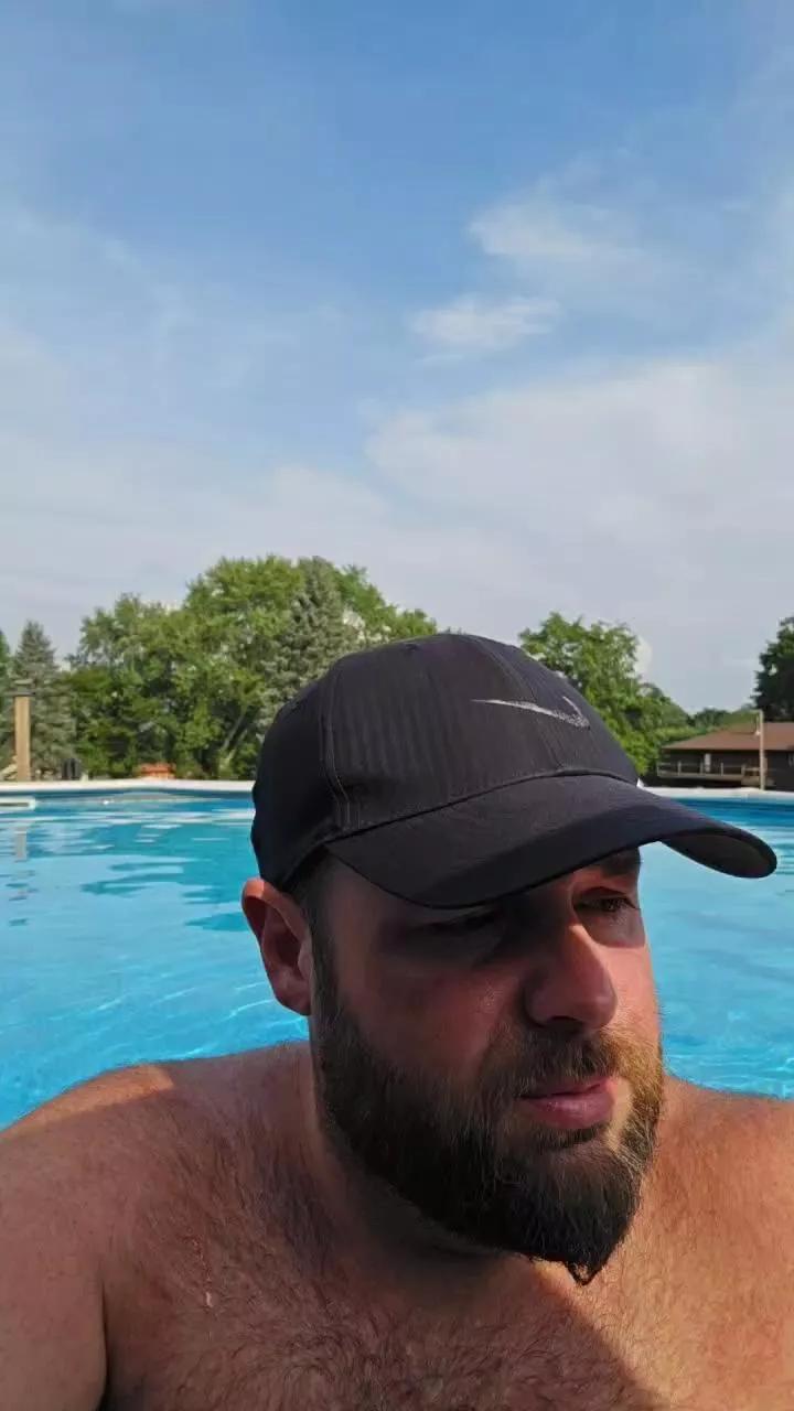 cuttdog2 on Cam4 