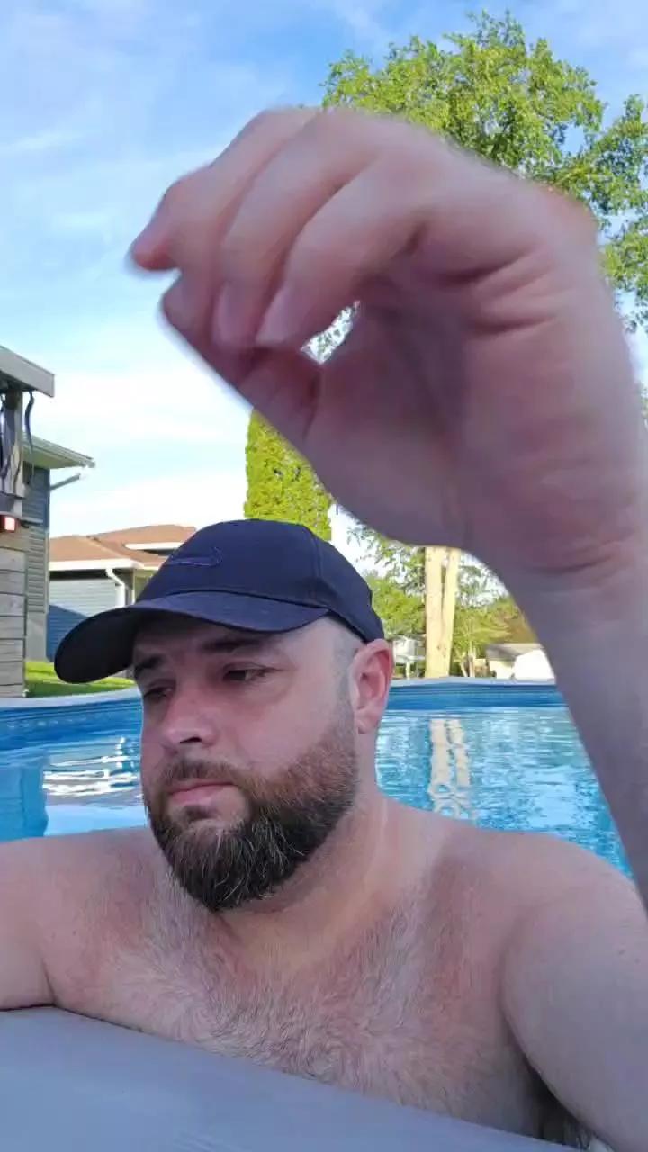 cuttdog2 on Cam4 