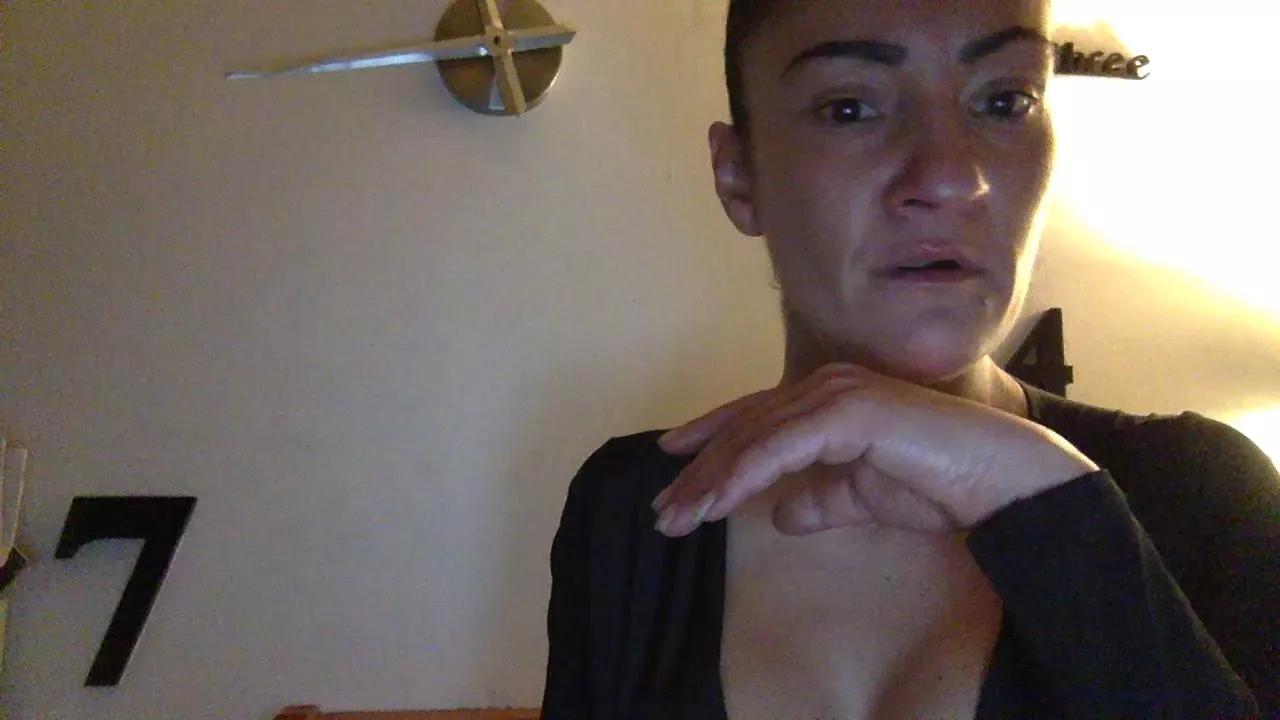 dalia301 on Cam4 