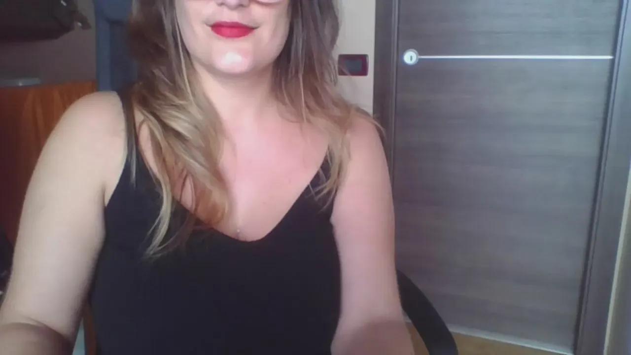 Emma_Sexy_Tits on Cam4 