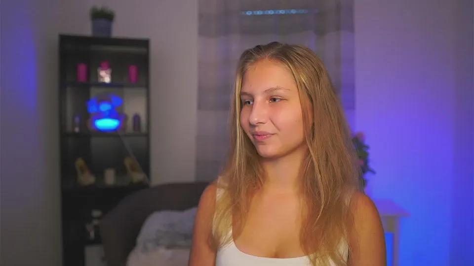 emmie_murray on Cam4 