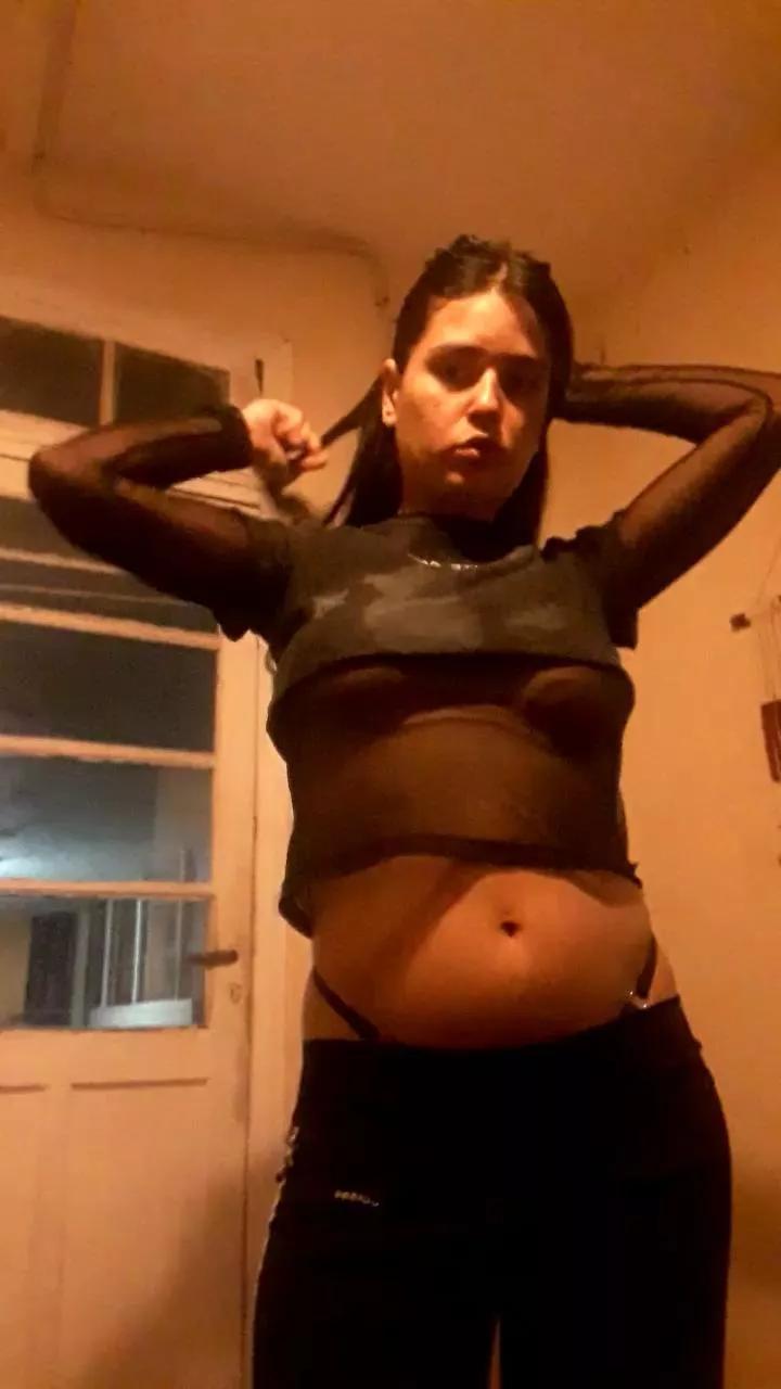 ghibligirl2 on Cam4 