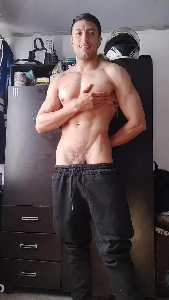 gianluca_33 on Cam4 