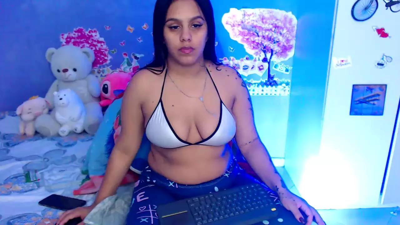 Iris_SexyHot2 on Cam4 