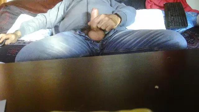 juanjr59 on Cam4 