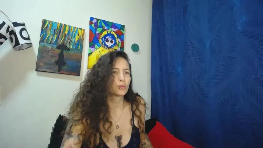 Leyla_Horny_Bg on Cam4 