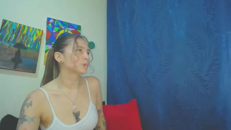 Leyla_Horny_Bg on Cam4 