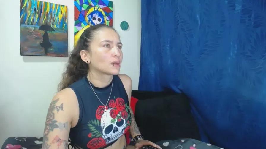 Leyla_Horny_Bg on Cam4 