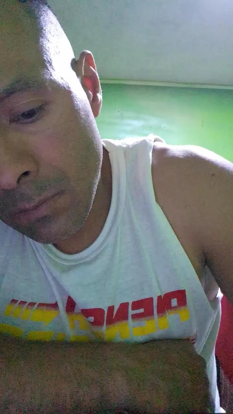 Lobogym39 on Cam4 