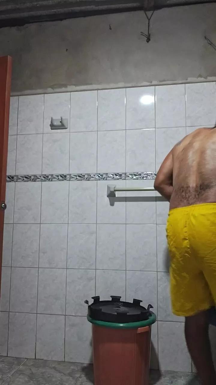 Lobogym39 on Cam4 