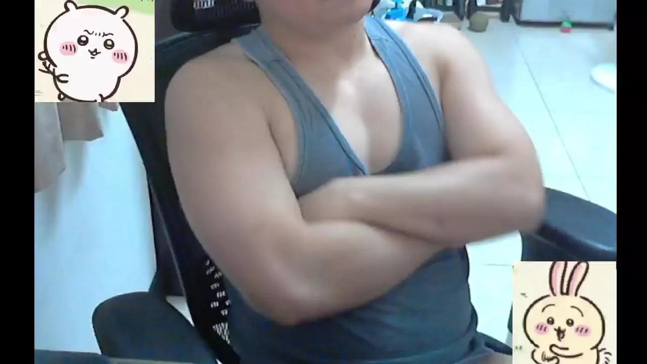 lQAQl on Cam4 