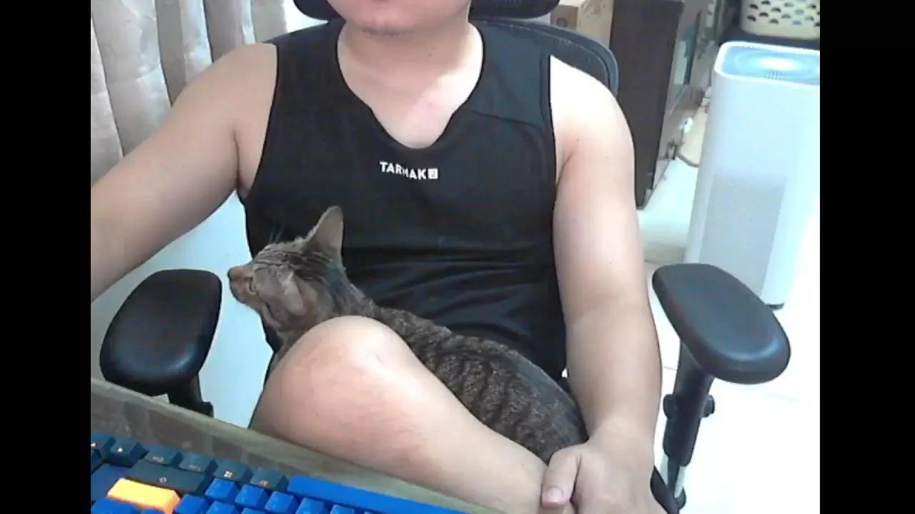 lQAQl on Cam4 