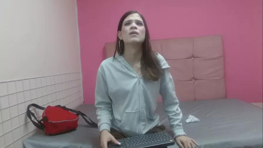 maddiison303av on Cam4 