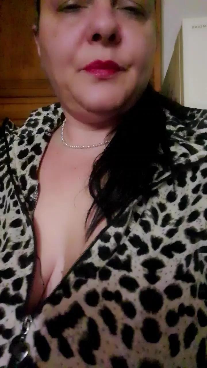 missAmanda69 on Cam4 
