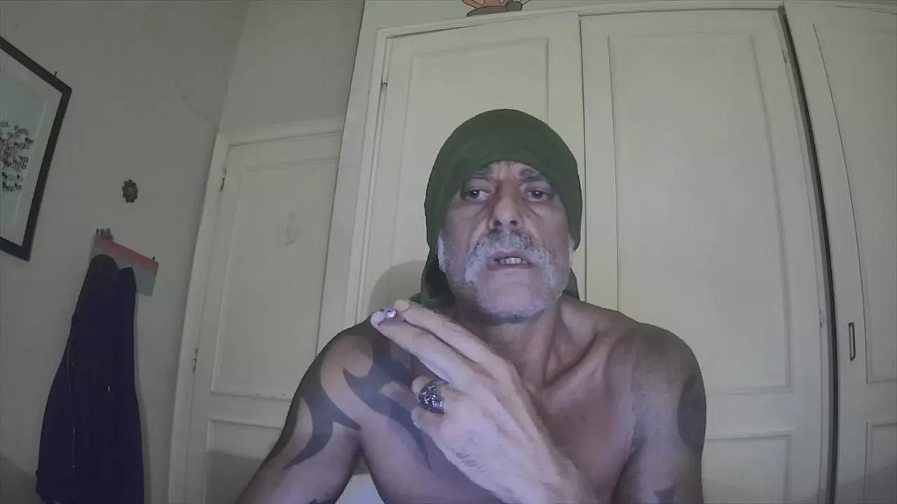mrlocoi on Cam4 