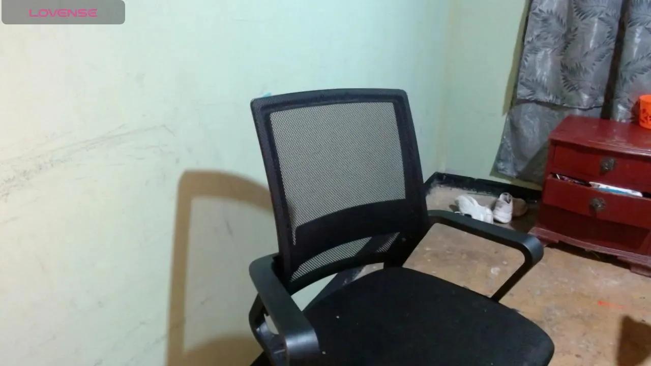 Nemesis_hot608 on Cam4 