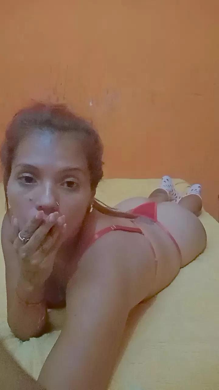 Riirii93 on Cam4 