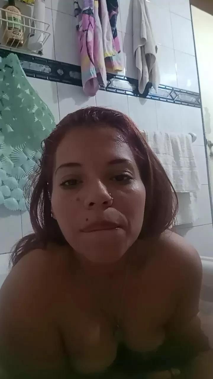 Riirii93 on Cam4 