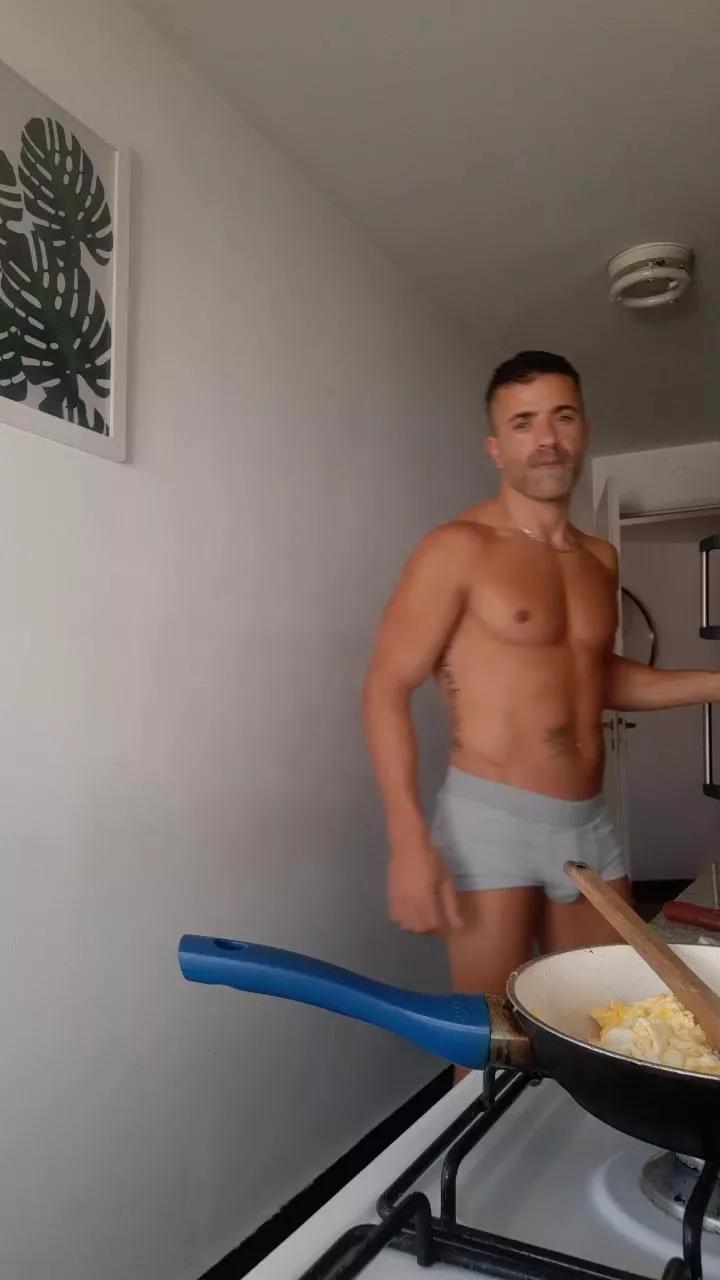 Tazzmania on Cam4 