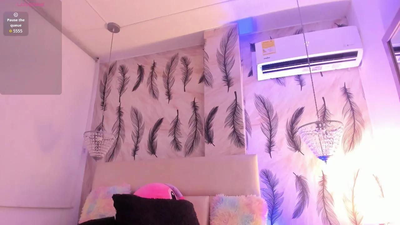 Vivi_prinncess on Cam4 