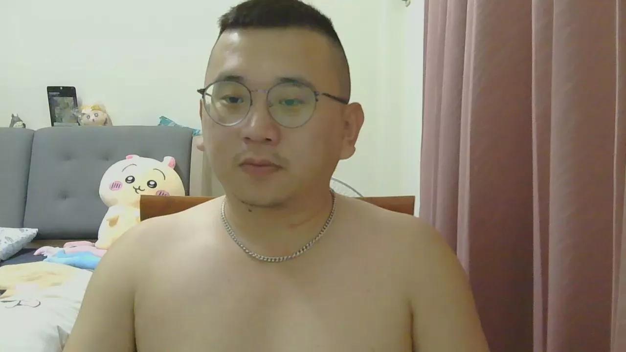 XD334256 on Cam4 