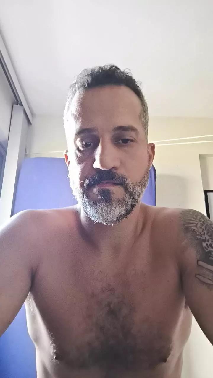 xxMorenosexx on Cam4 