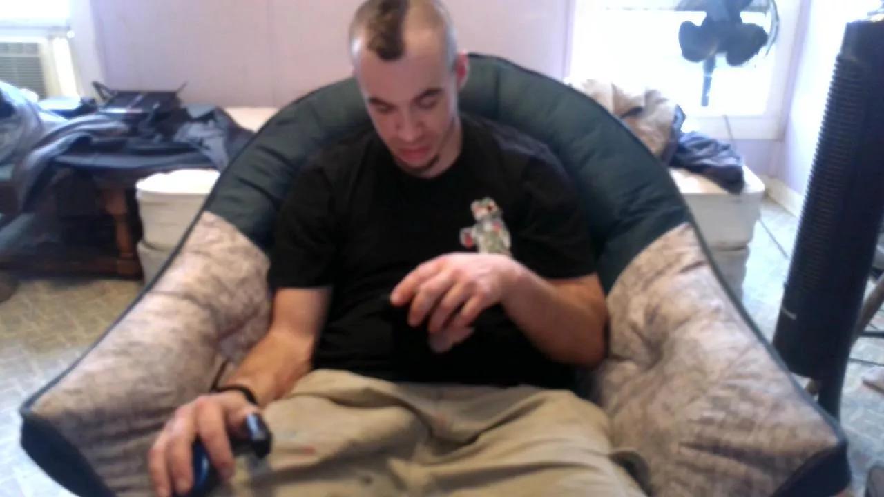 xxxScubaStevexx on Cam4 