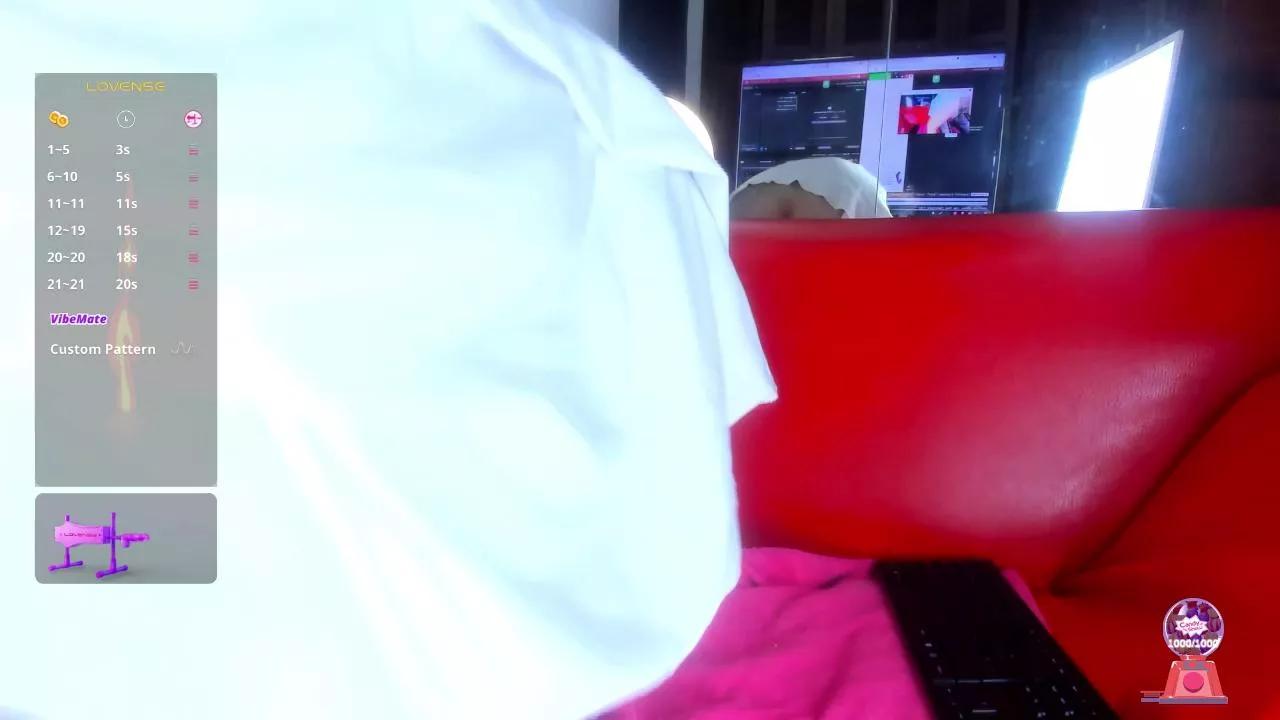 Zareen_ on Cam4 